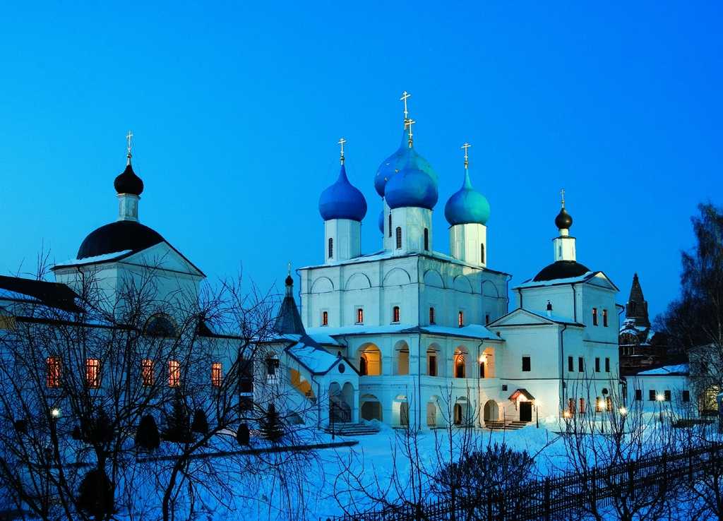 Зачатьевский монастырь: иконы, мощи, как добраться и кому помог