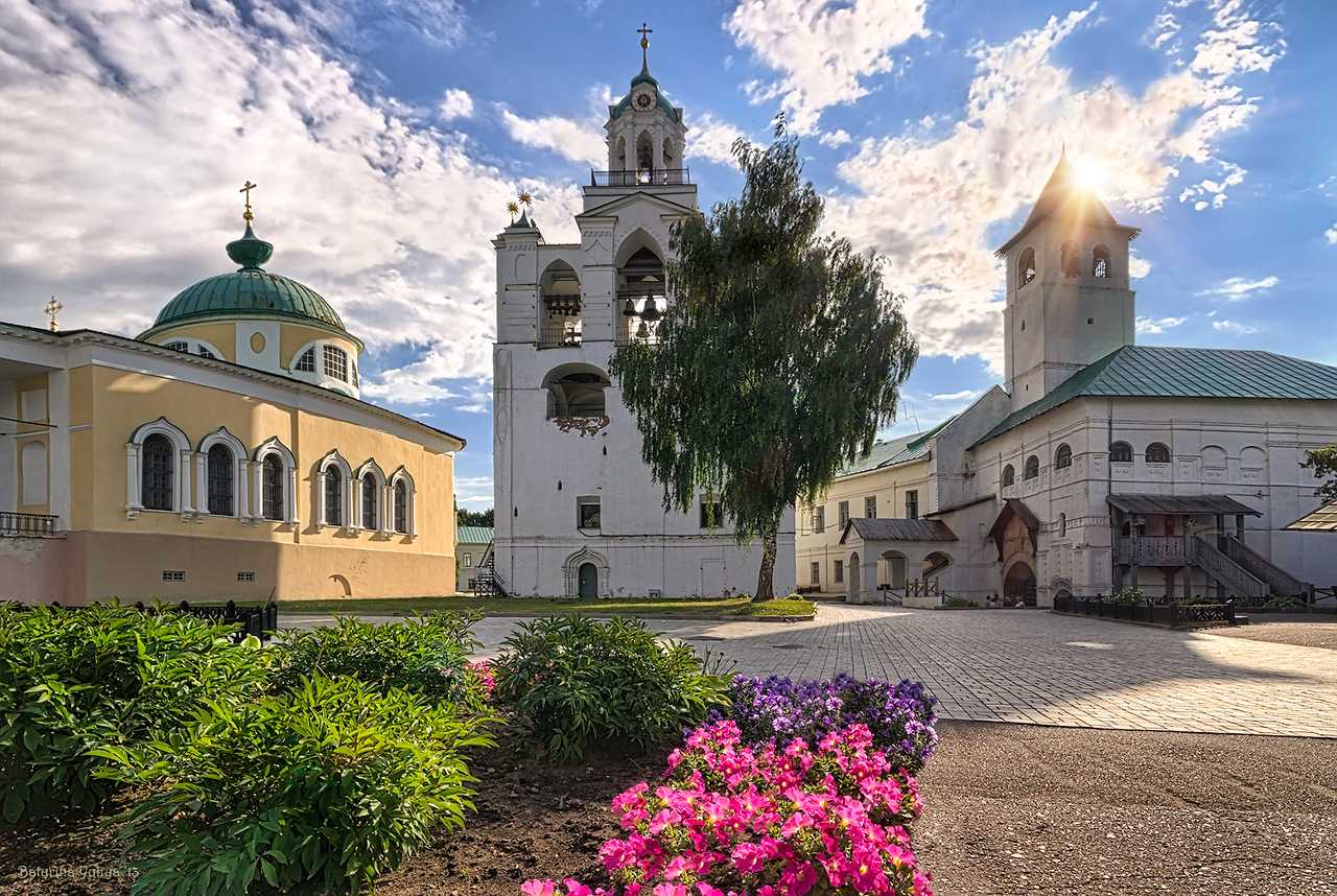 Ярославский Кремль Преображенский монастырь