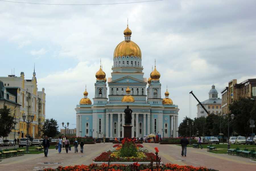 Саранск куда. Соборная площадь Саранск. Главная улица в Саранске площадь. Саранск Соборная площадь летом. Улица Советская Саранск площадь.