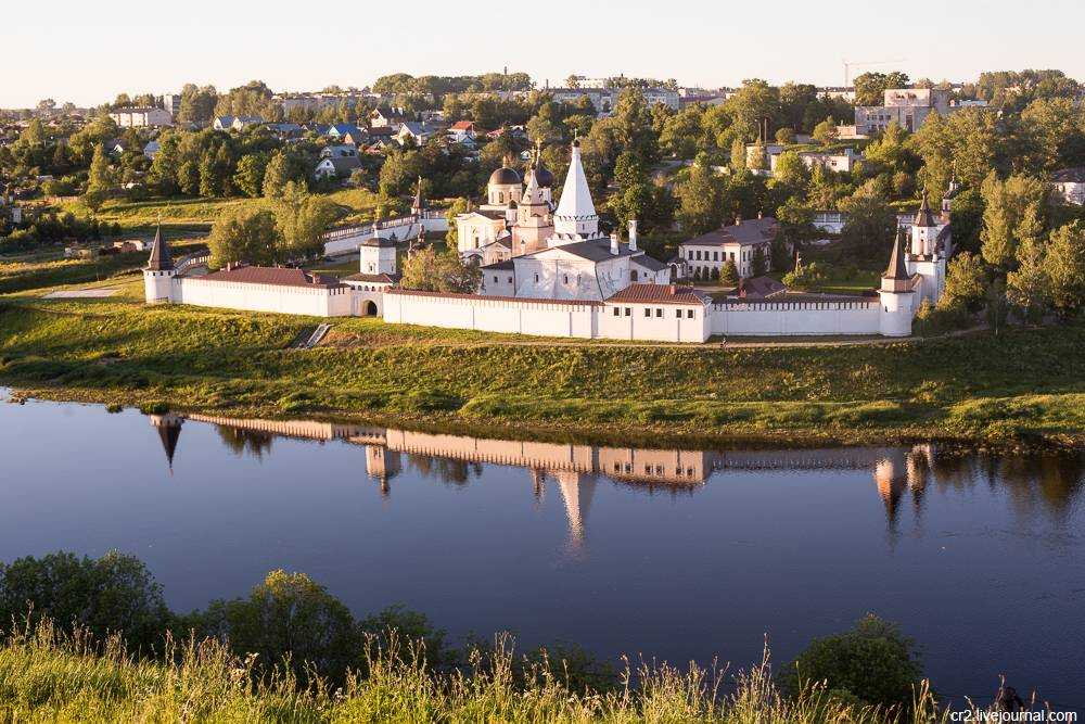 Старица достопримечательности фото