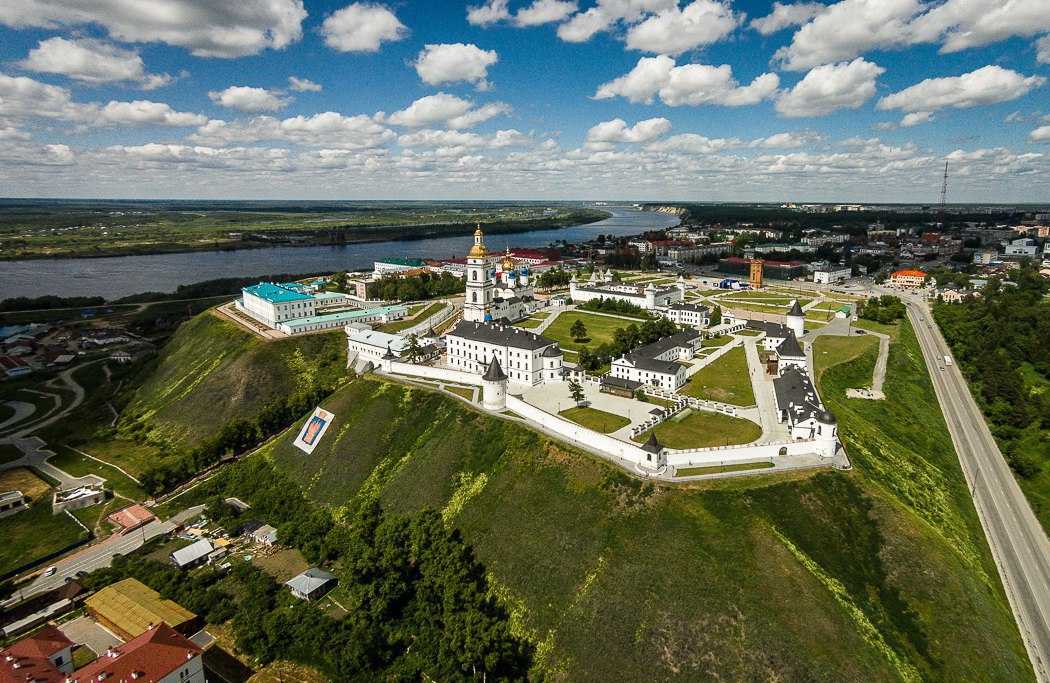 Город тобольск и его главные достопримечательности с описанием и фото