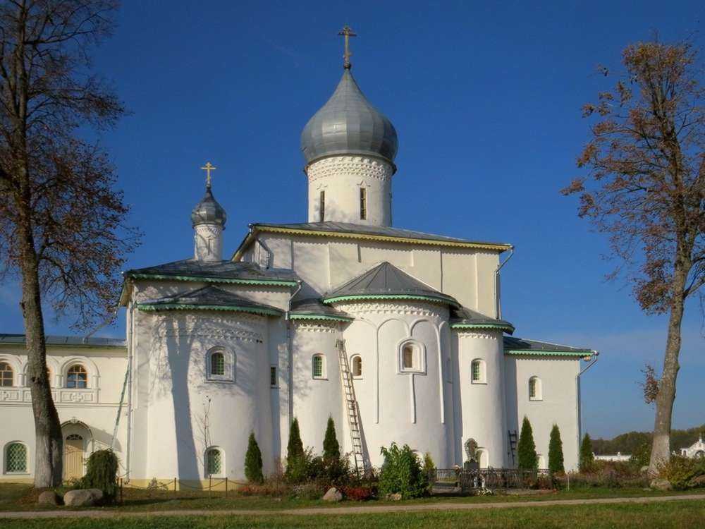 Псковская церковная архитектура