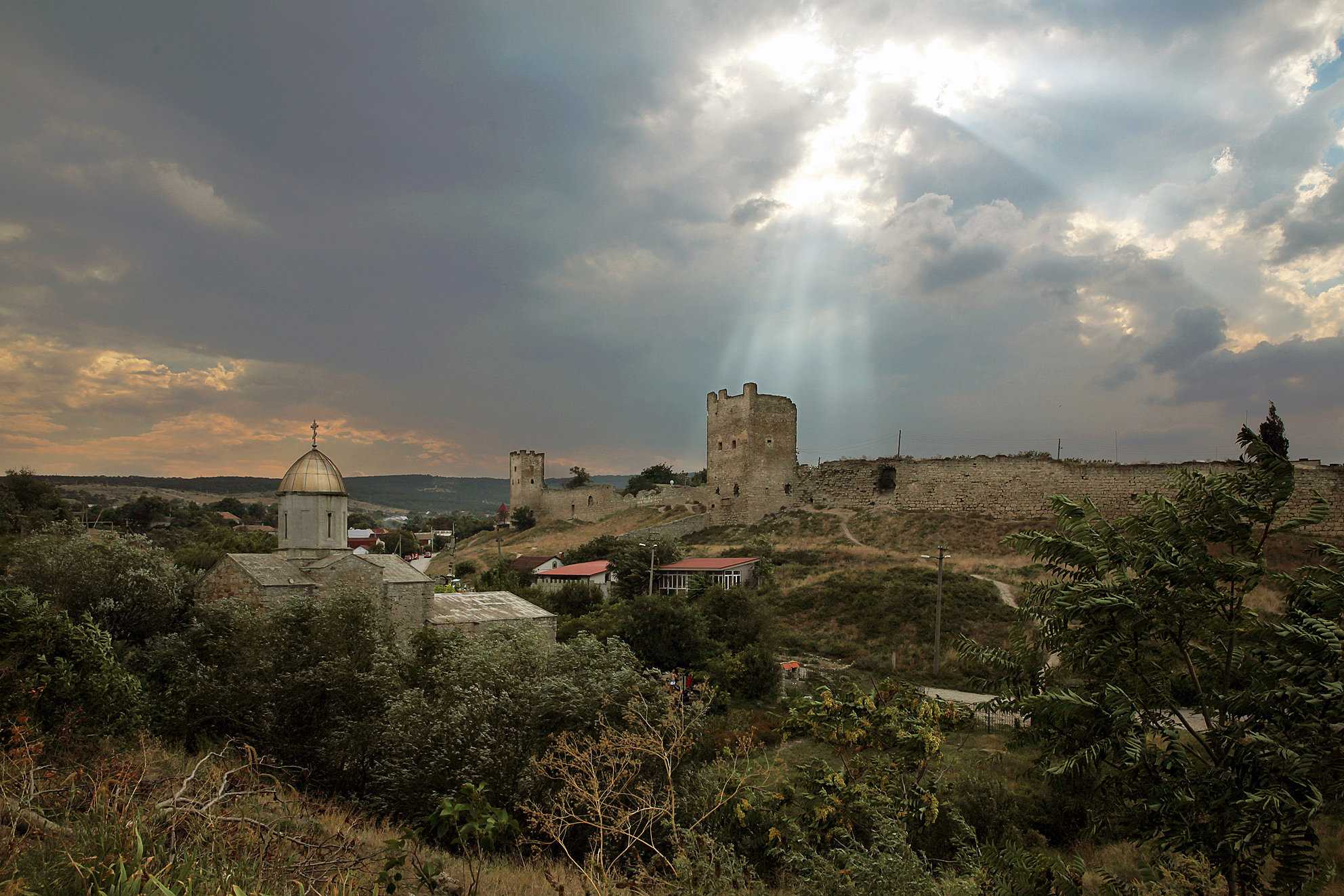 Крым Феодосия Генуэзская крепость «Кафа»