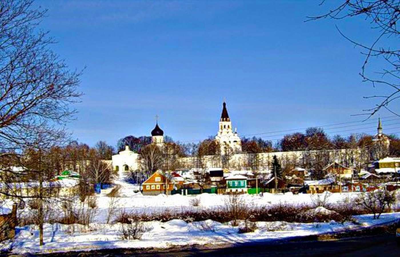 Александров площадь