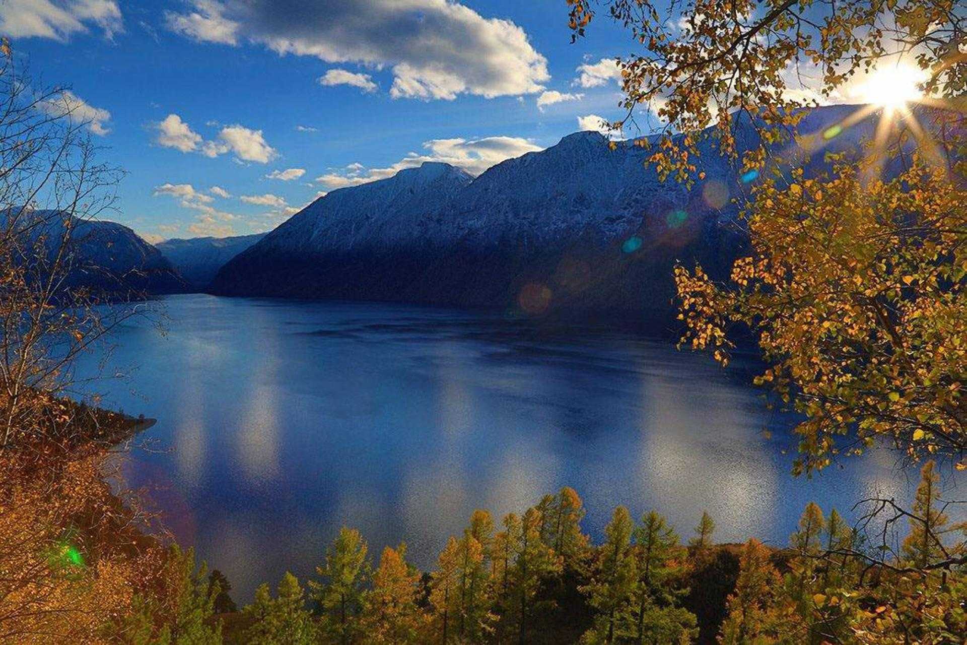 Телецкое озеро Алтай