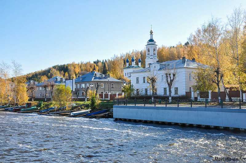 Плес весной. Плёс город. Плёс набережная. Плёс город достопримечательности. Золотой Плес достопримечательности.