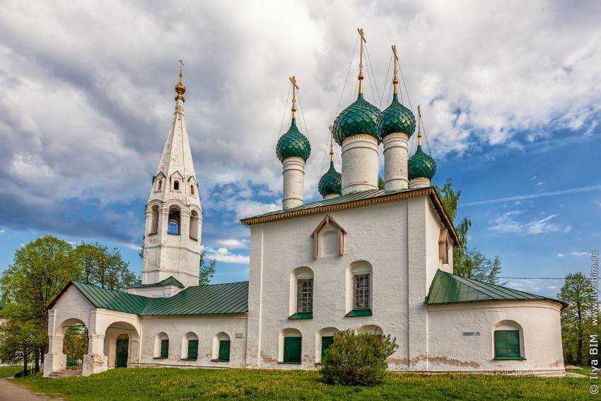 Спасо Преображенский монастырь Ярославль панорама